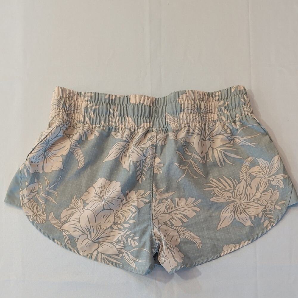 Hurley Tropical Green Floral Pull-On Shorts M Elastic Waist Beach Swim Casual - Picture 3 of 9